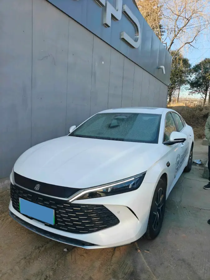 2025 BYD QinL 1.5L 101HP L4 E-CVT PHEV 15.87KWH