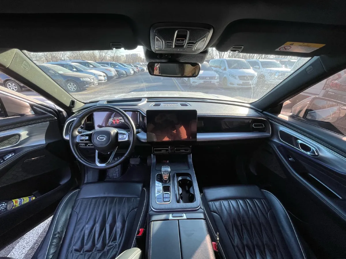 2022 GAC Trumpchi GS8 2.0T 252HP L4 8AT,autocango,china used car exporter,china ev exporter,chinese used car exporter,chinese used ev exporter