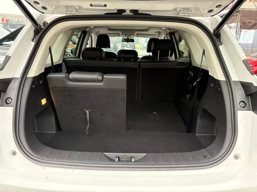 2024 ChangAn X7 PLUS 1.5T 188HP L4 7DCT,autocango,china used car exporter,china ev exporter,chinese used car exporter,chinese used ev exporter