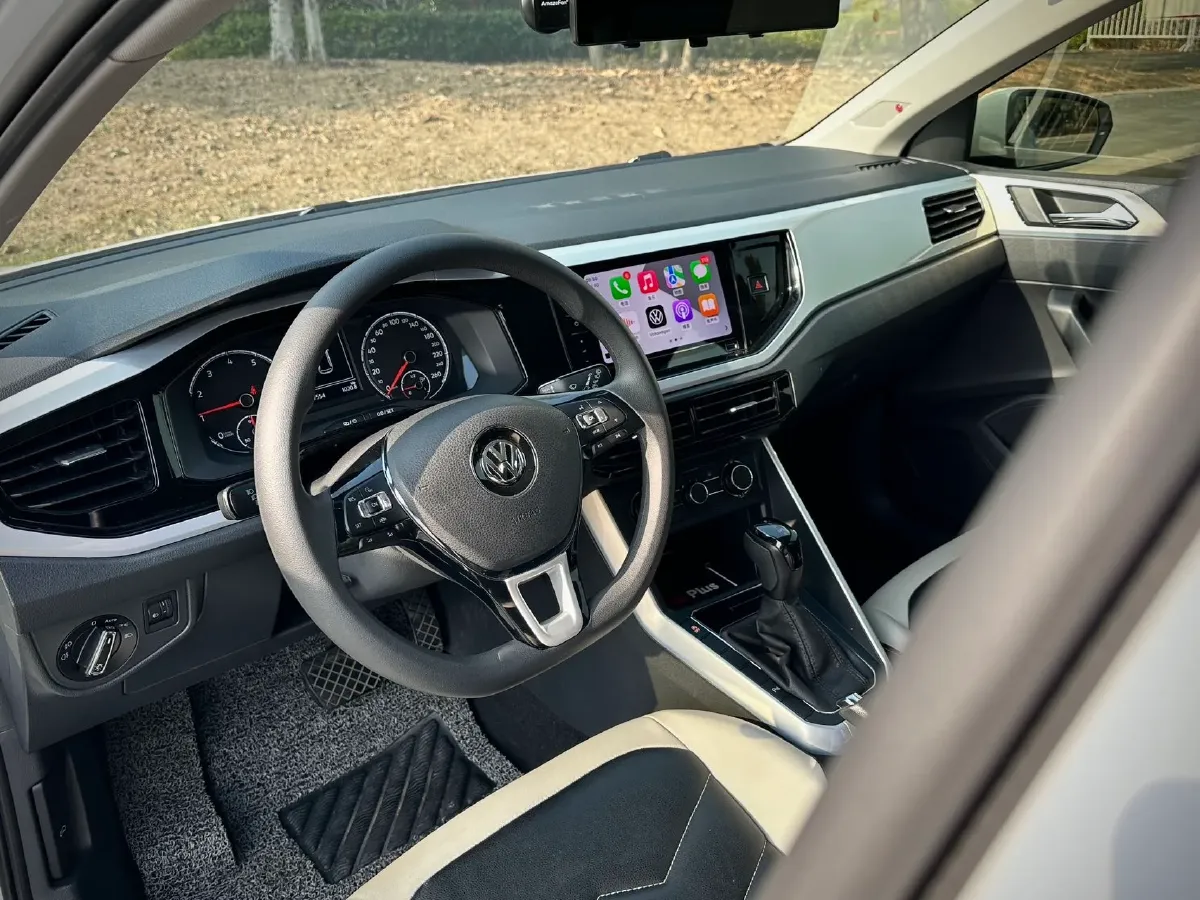 2021 Haval H6 1.5T 169HP L4 7DCT,autocango,china used car exporter,china ev exporter,chinese used car exporter,chinese used ev exporter