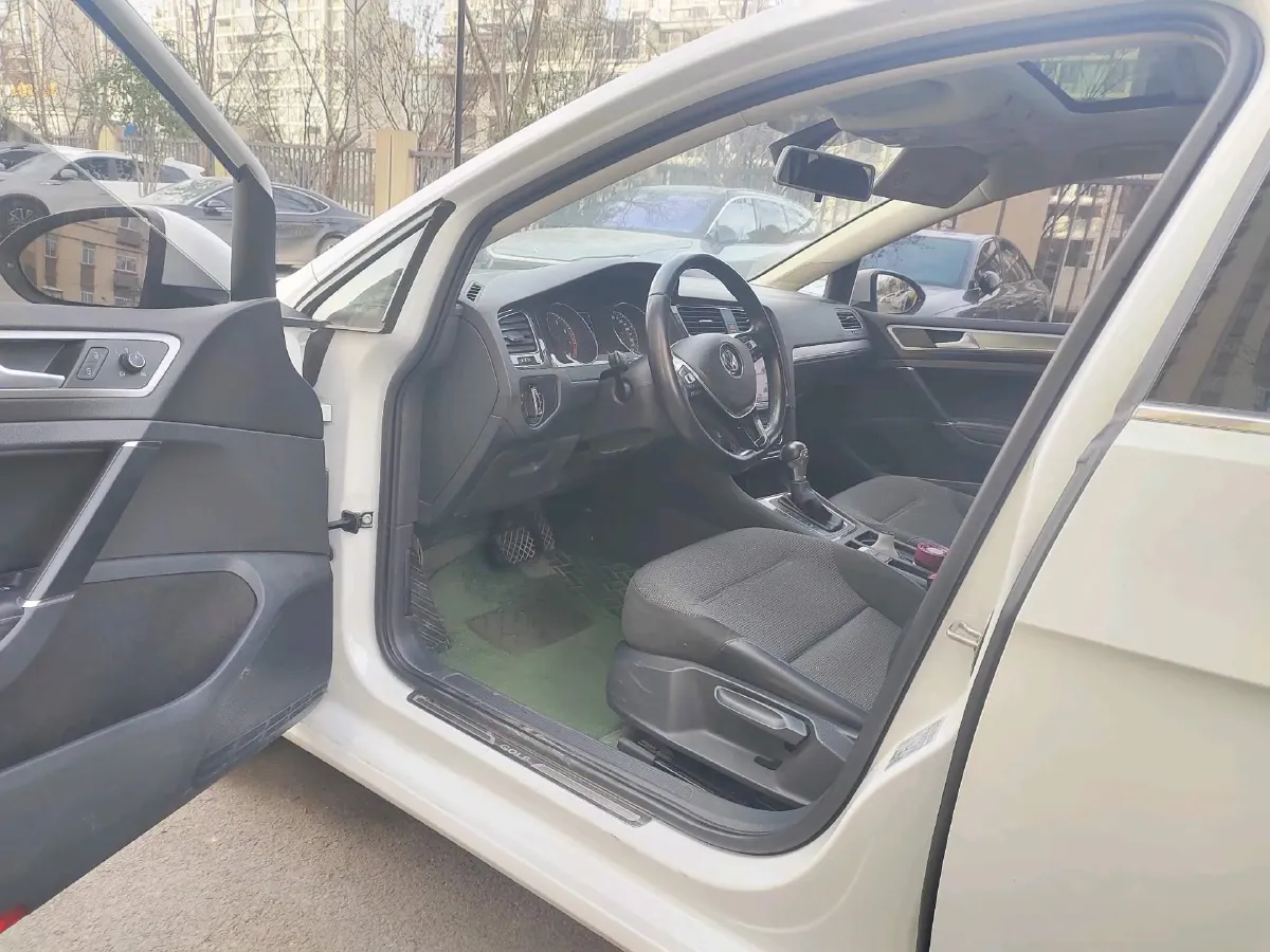 2019 Volkswagen Golf 1.4T 150HP L4 7DCT,autocango,china used car exporter,china ev exporter,chinese used car exporter,chinese used ev exporter