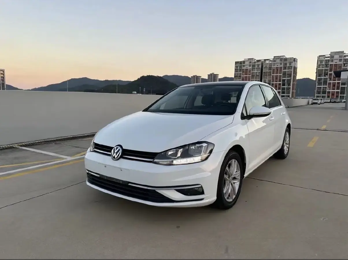 2019 Volkswagen Golf 1.2T 116HP L4 7DCT