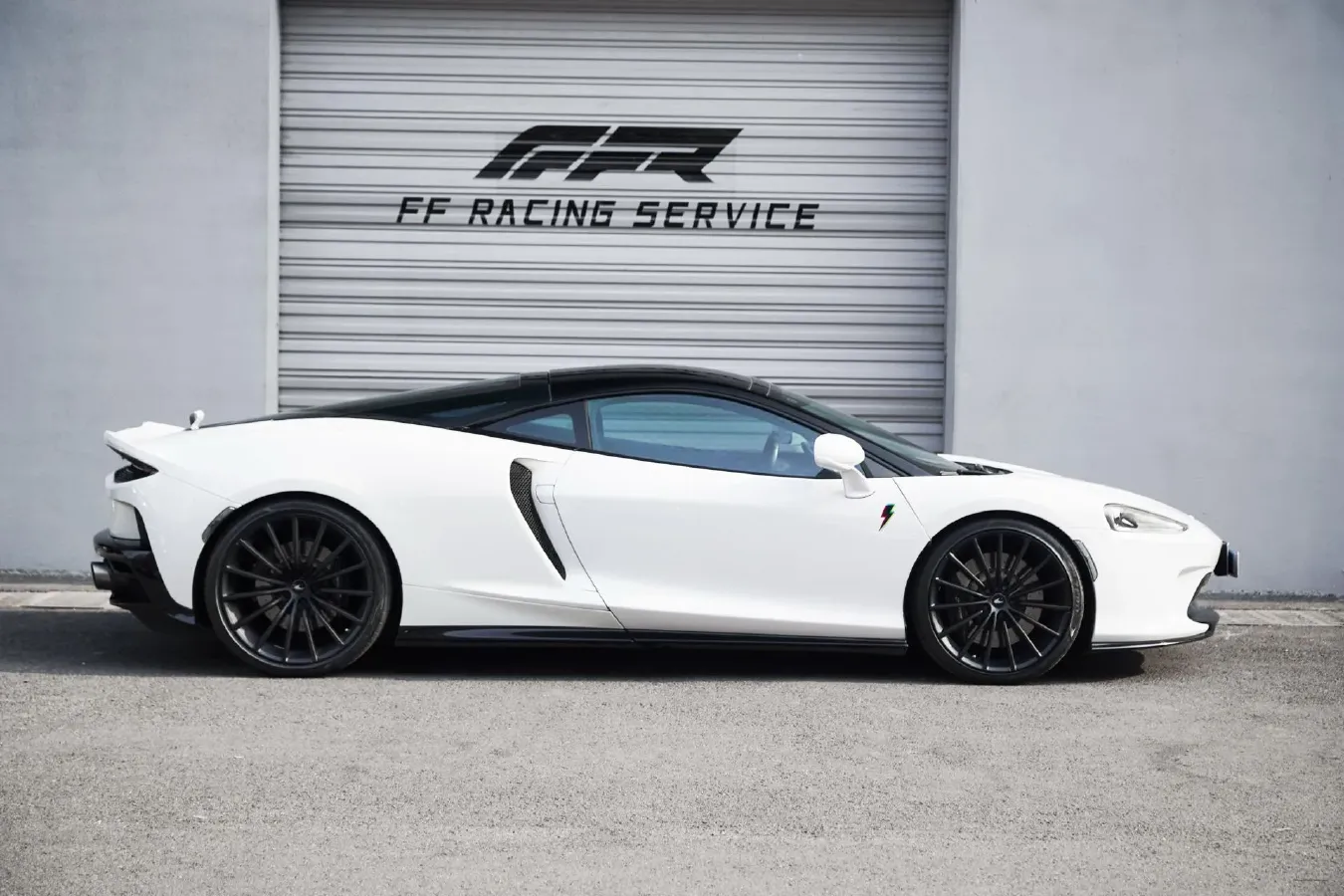 2019 Lorinser MAYBACH S Class 3.0T 367HP V6 9AT,autocango,china used car exporter,china ev exporter,chinese used car exporter,chinese used ev exporter