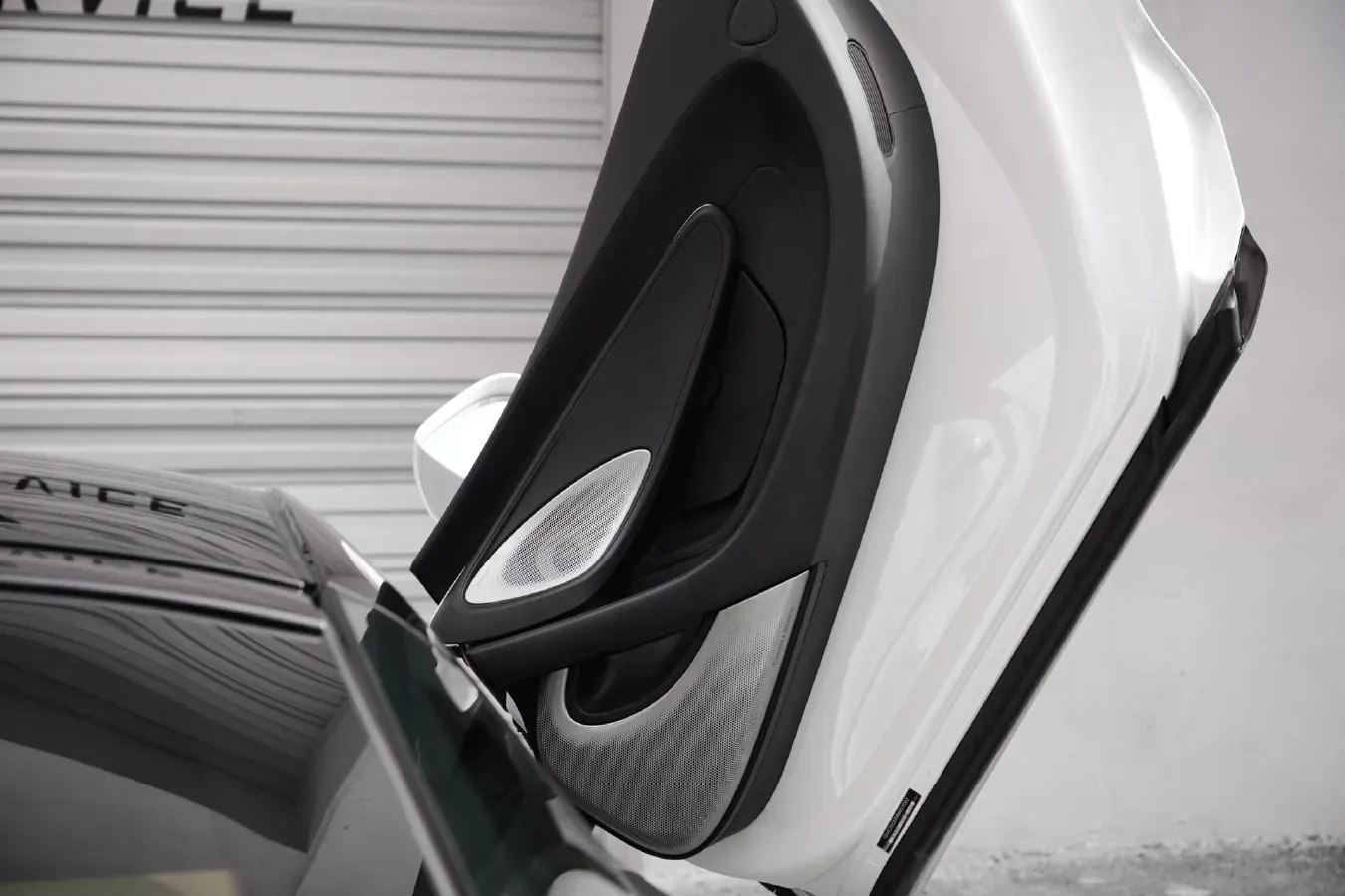 2019 Lorinser MAYBACH S Class 3.0T 367HP V6 9AT,autocango,china used car exporter,china ev exporter,chinese used car exporter,chinese used ev exporter