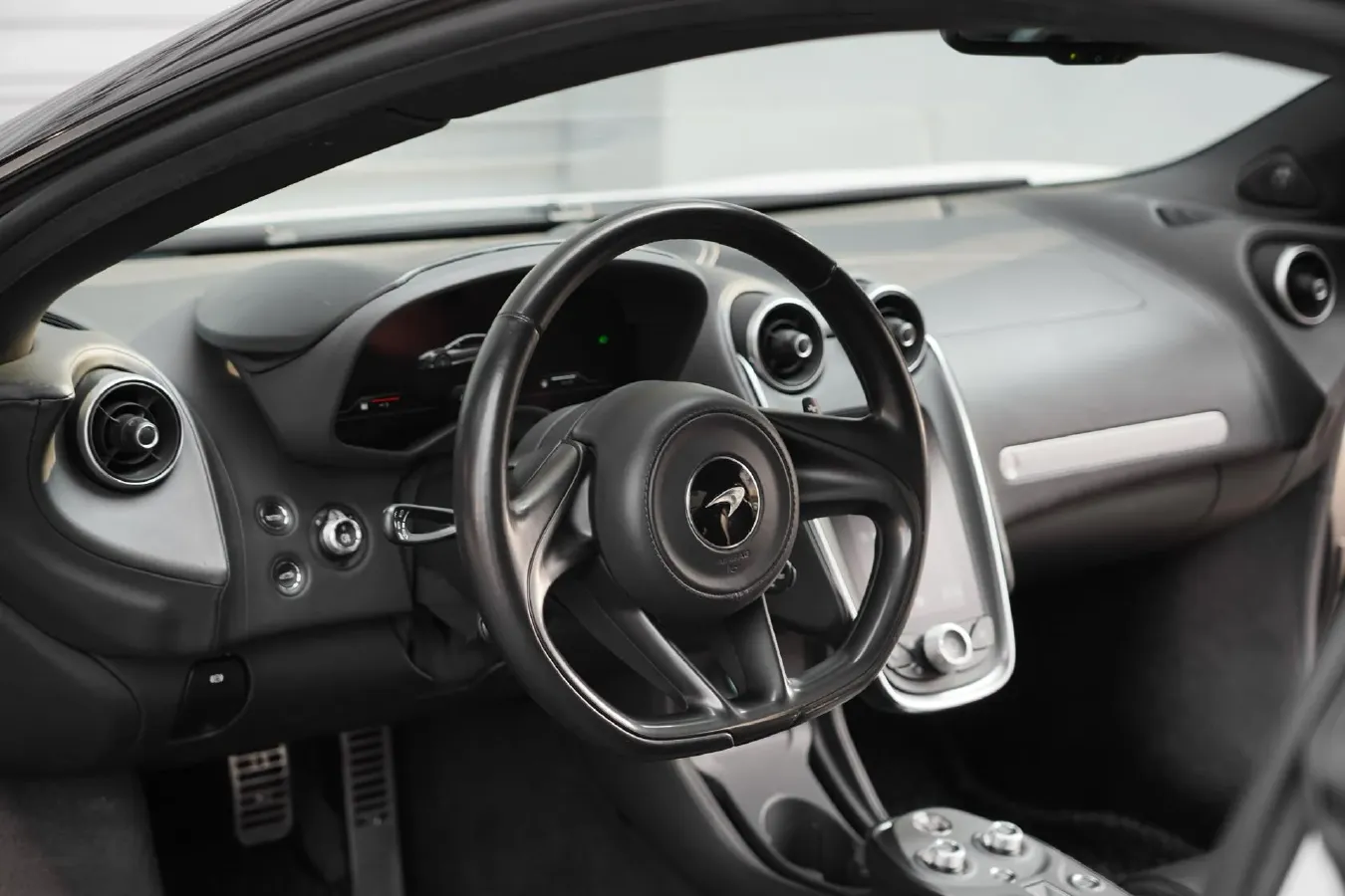 2019 Lorinser MAYBACH S Class 3.0T 367HP V6 9AT,autocango,china used car exporter,china ev exporter,chinese used car exporter,chinese used ev exporter