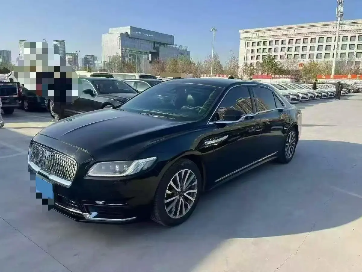 2019 Lincoln Continental 2.0T 261HP L4 6AT