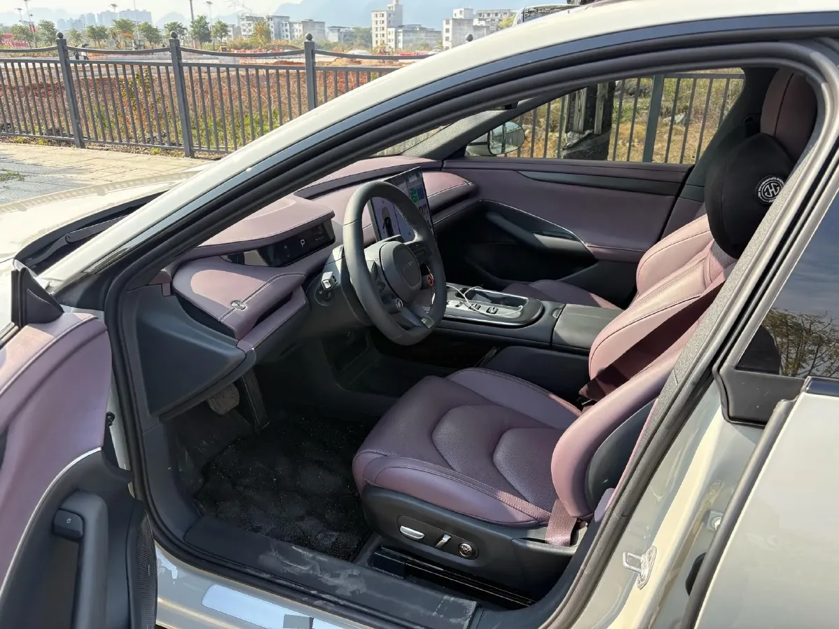 2024 MI SU7 BEV 94.3KWH,autocango,china used car exporter,china ev exporter,chinese used car exporter,chinese used ev exporter