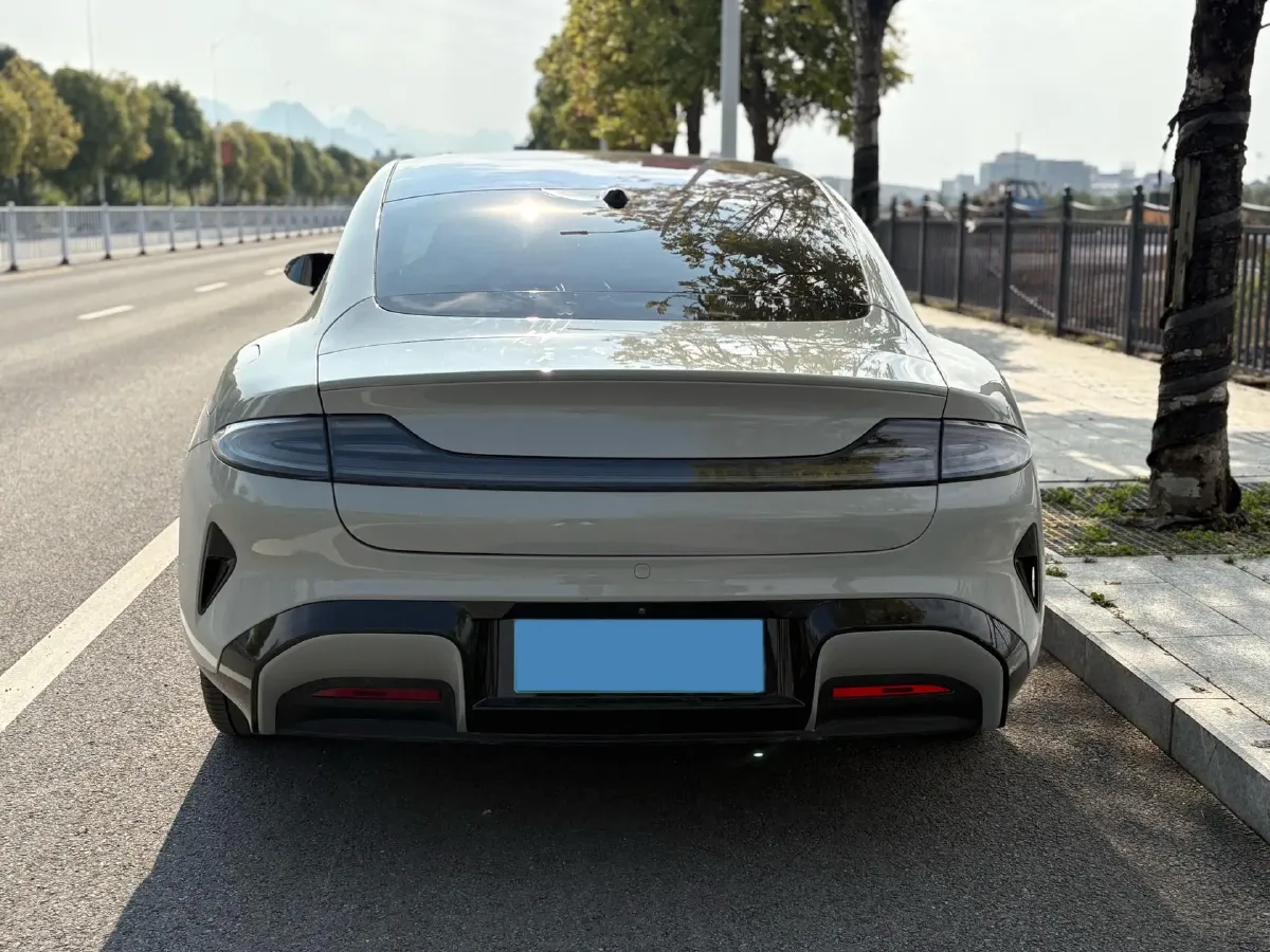 2024 MI SU7 BEV 94.3KWH,autocango,china used car exporter,china ev exporter,chinese used car exporter,chinese used ev exporter