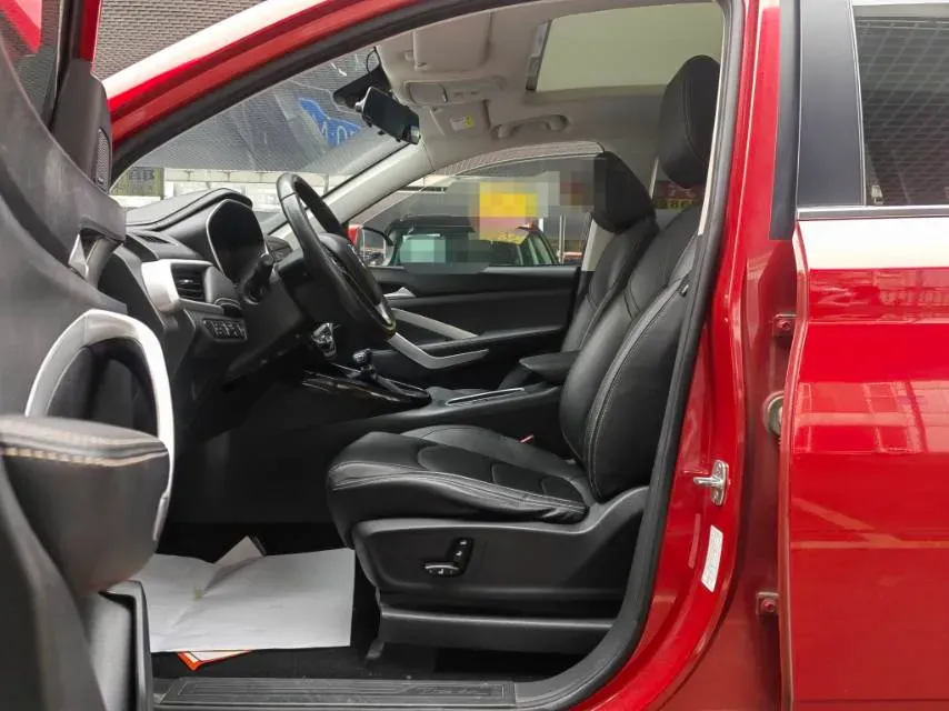 2020 BaoJun RS-3 1.5T 147HP L4 CVT,autocango,china used car exporter,china ev exporter,chinese used car exporter,chinese used ev exporter