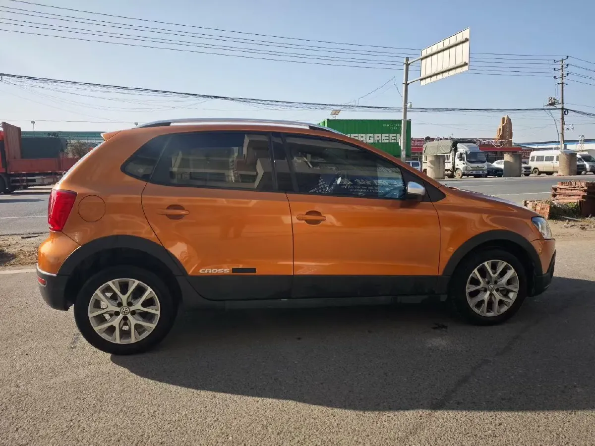 2018 Landwind XiaoYao 1.5T 163HP L4 CVT,autocango,china used car exporter,china ev exporter,chinese used car exporter,chinese used ev exporter