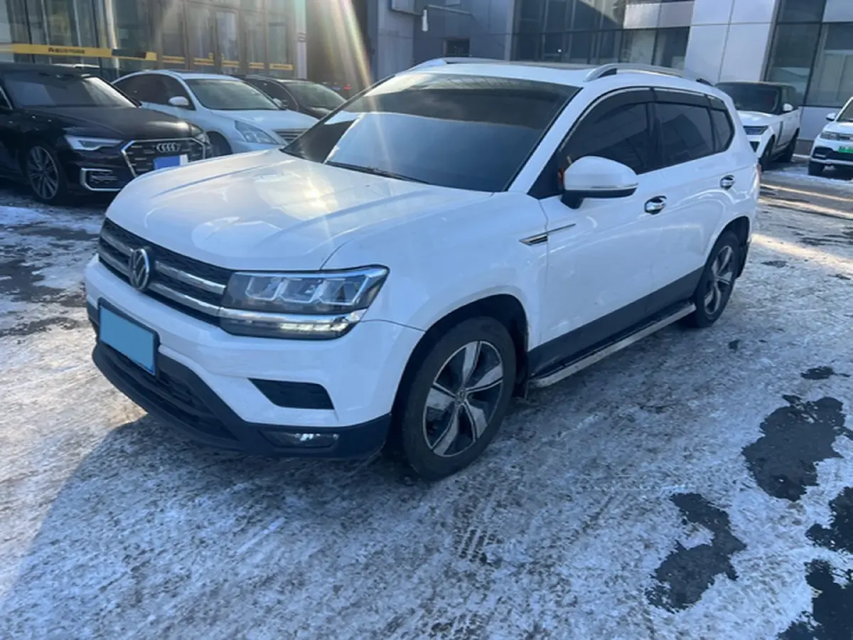 2021 Volkswagen Tharu 1.4T 150HP L4 7DCT