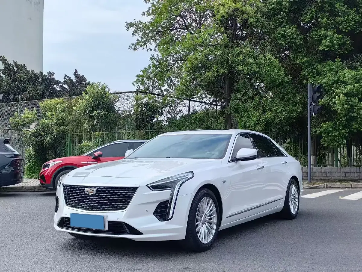 2020 Cadillac CT6 2.0T 241HP L4 10AT