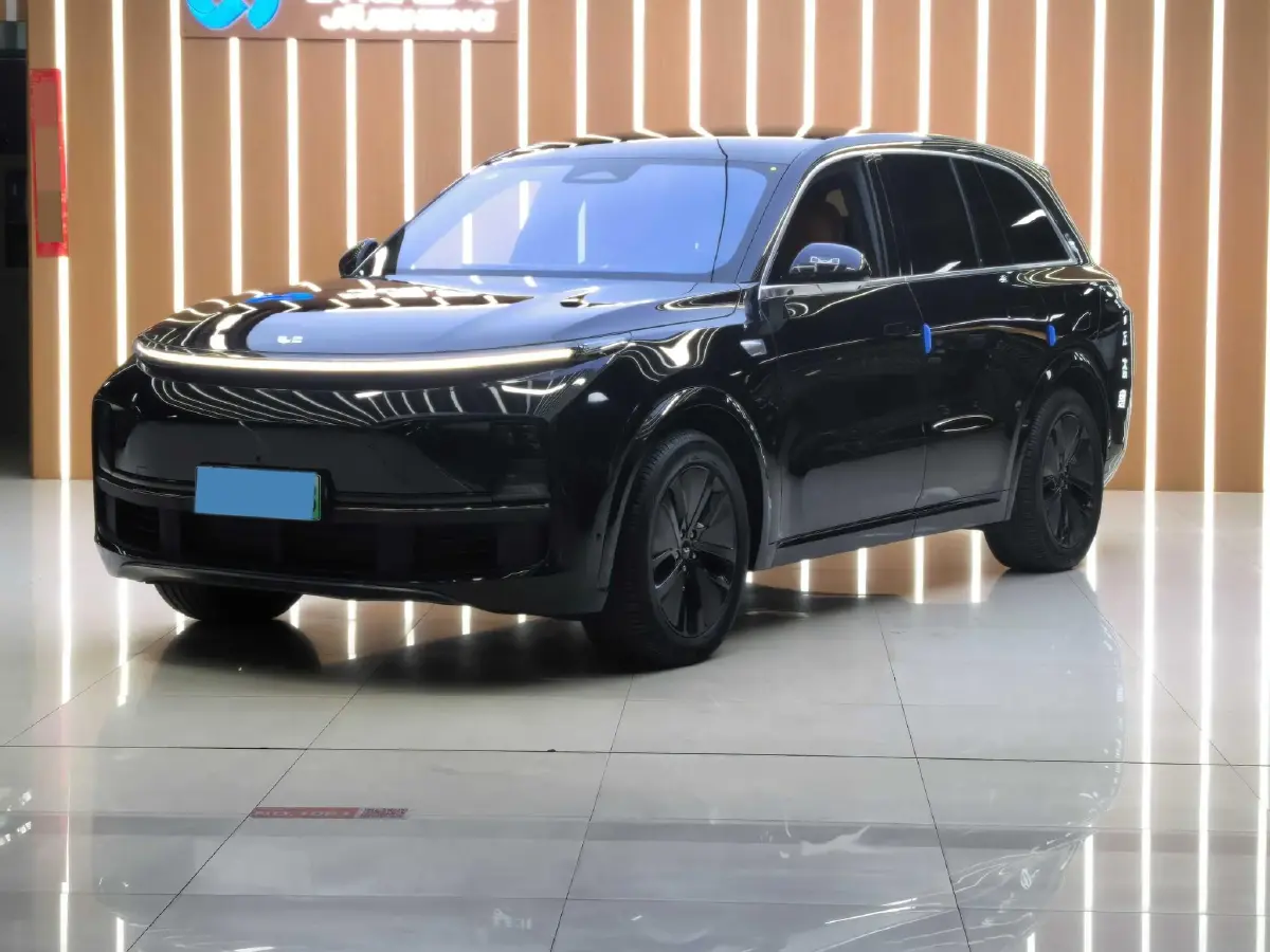 2023 Li L8 Range Extended 154HP REEV 40.9KWH