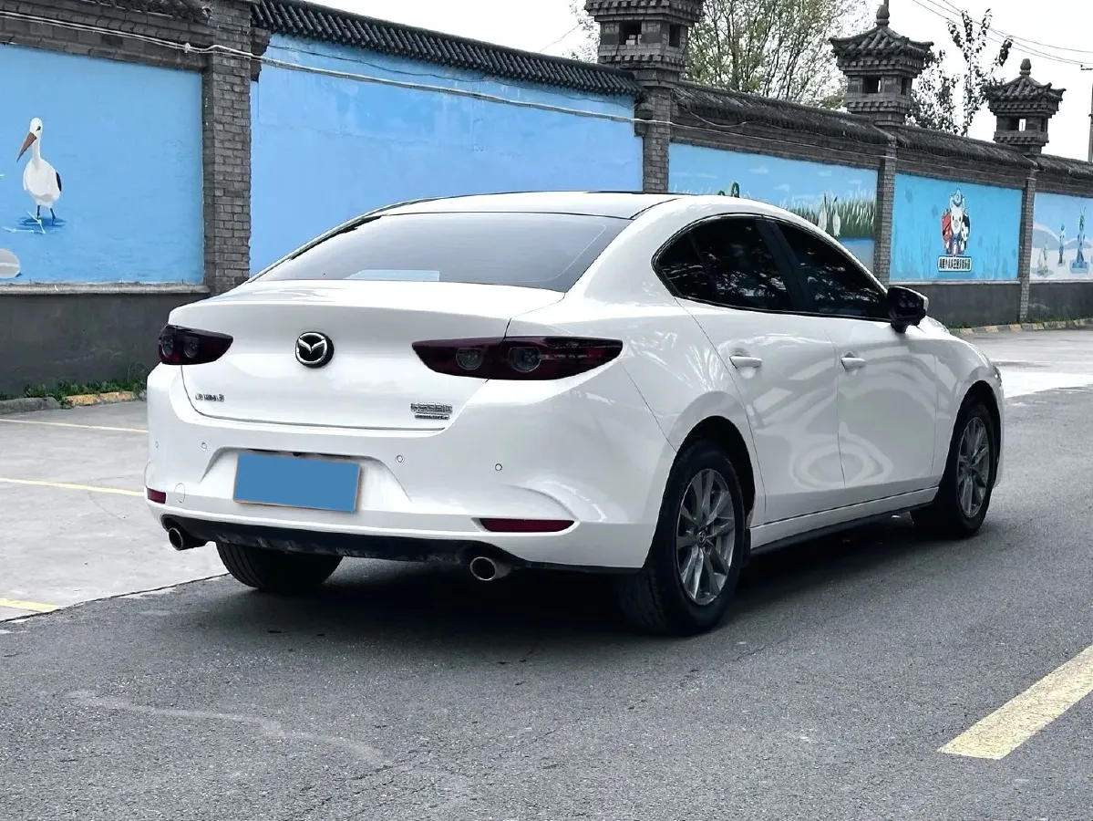 2022 Mazda 3 Axela 2.0L 158HP L4 6AT,autocango,china used car exporter,china ev exporter,chinese used car exporter,chinese used ev exporter