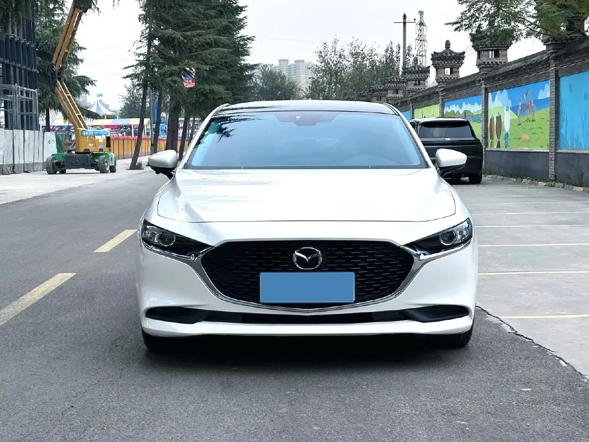 2022 Mazda 3 Axela 2.0L 158HP L4 6AT,autocango,china used car exporter,china ev exporter,chinese used car exporter,chinese used ev exporter