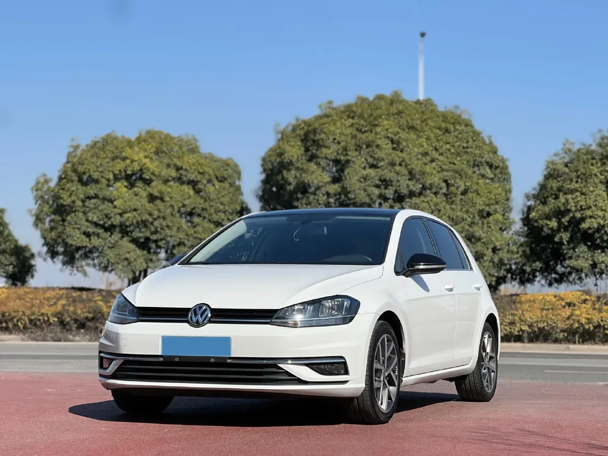 2020 Volkswagen Golf 1.4T 150HP L4 7DCT