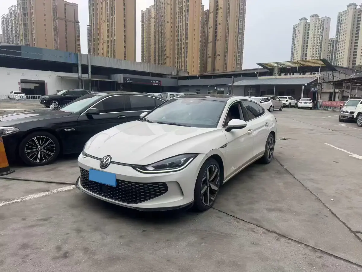 2022 Exceed TXL 2.0T 261HP L4 7DCT