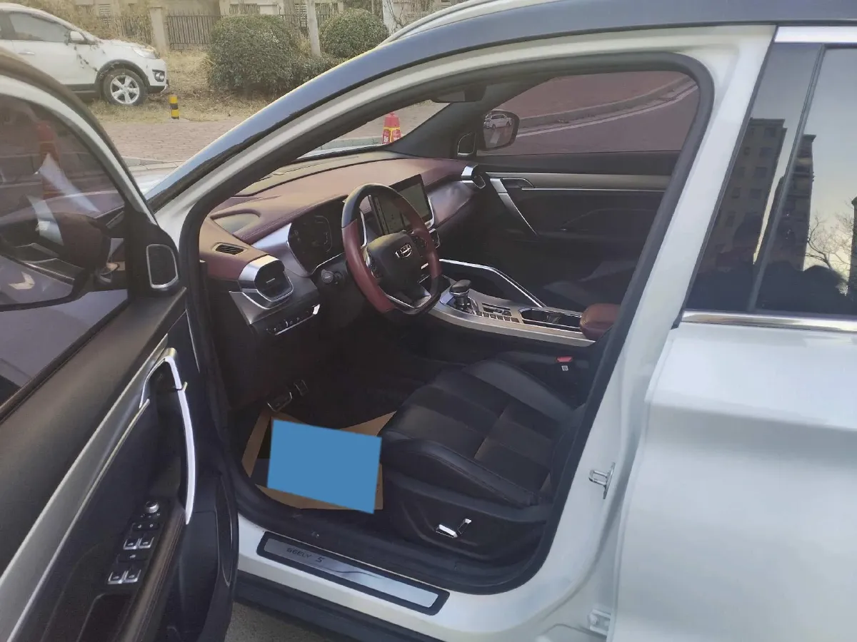 2021 Geely Coolray 1.5T 177HP L3 7DCT,autocango,china used car exporter,china ev exporter,chinese used car exporter,chinese used ev exporter