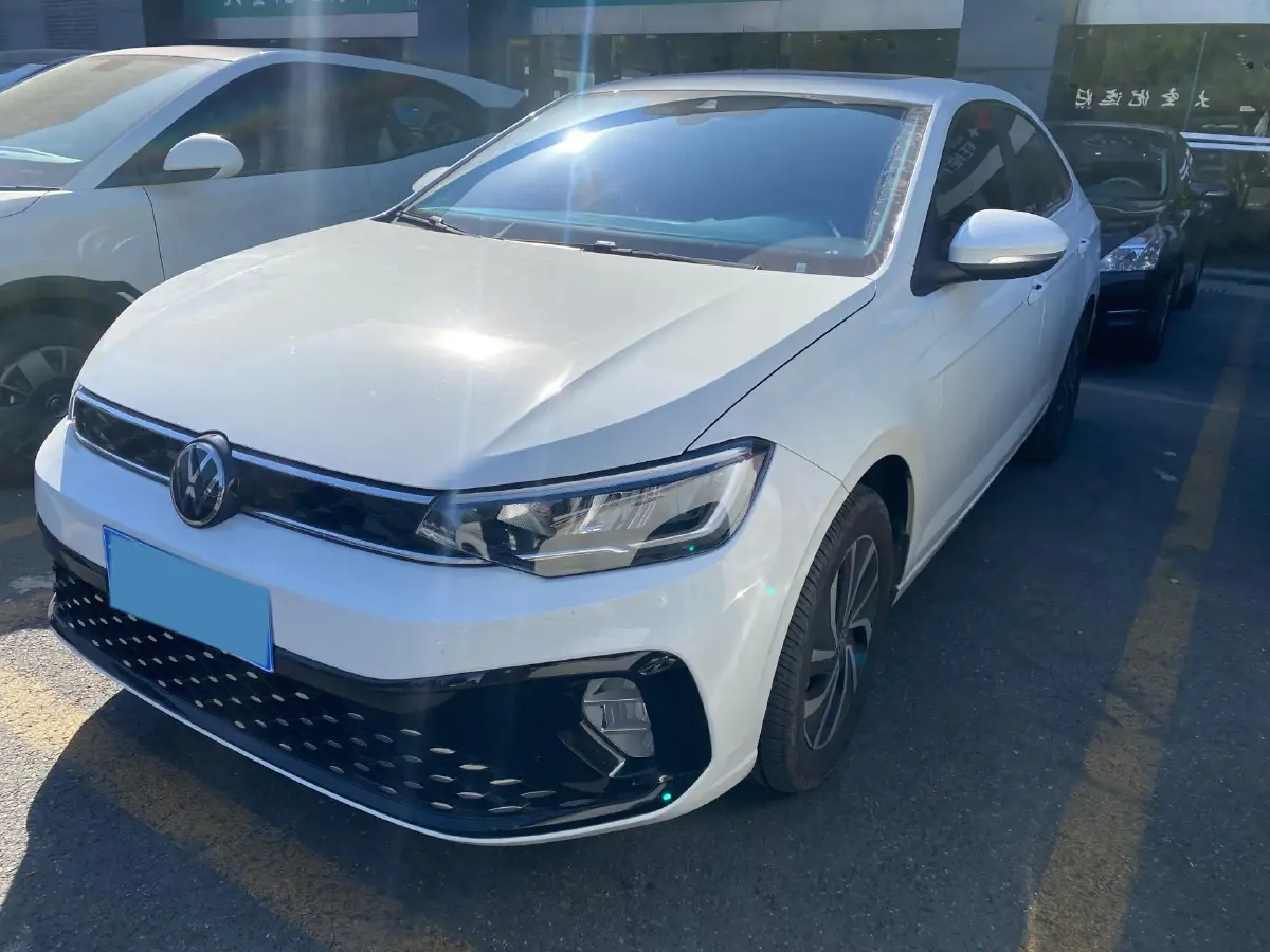 2025 ChangAn CS55PLUS PHEV 1.5L 98HP L4 E-CVT PHEV