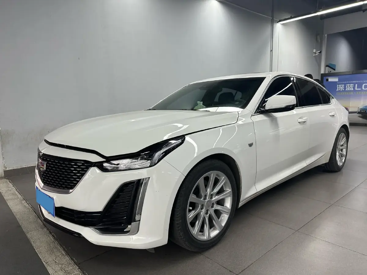 2020 Cadillac CT5 2.0T 237HP L4 10AT