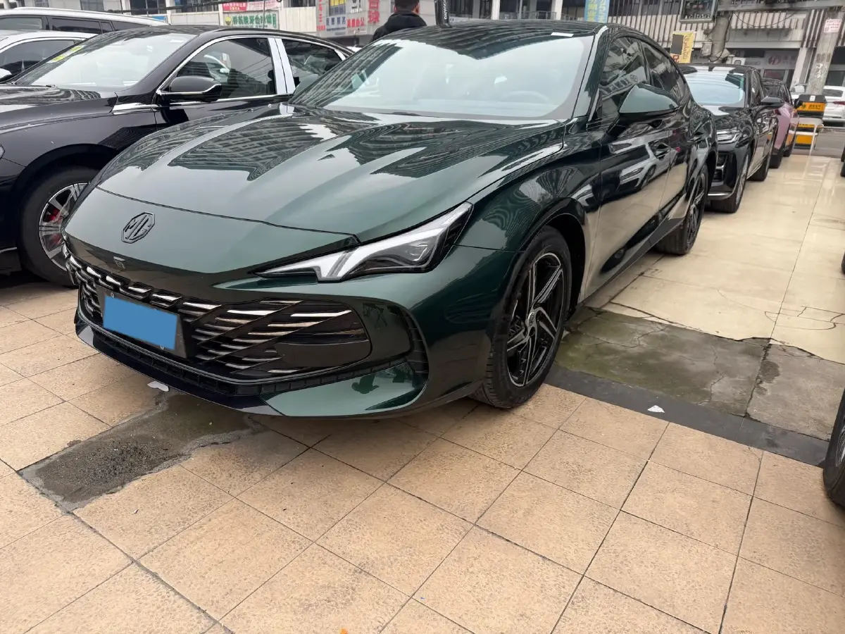 2023 MG 7 1.5T 188HP L4 7DCT