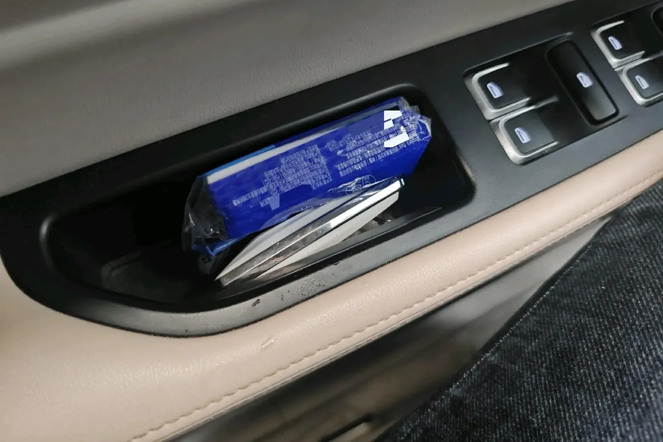 2023 Geely ICON 1.5T 181HP L4 7DCT,autocango,china used car exporter,china ev exporter,chinese used car exporter,chinese used ev exporter