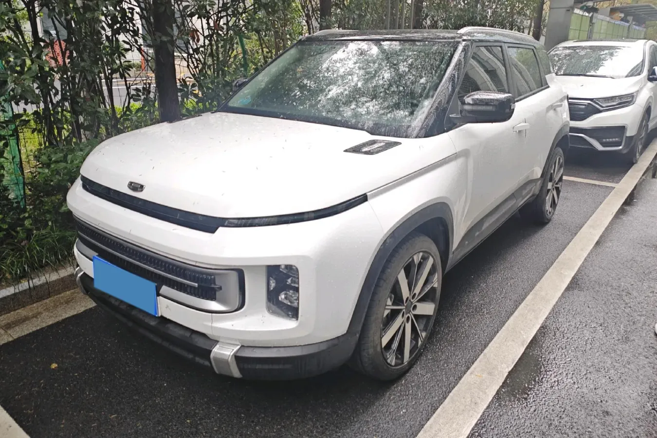 2023 Geely ICON 1.5T 181HP L4 7DCT,autocango,china used car exporter,china ev exporter,chinese used car exporter,chinese used ev exporter