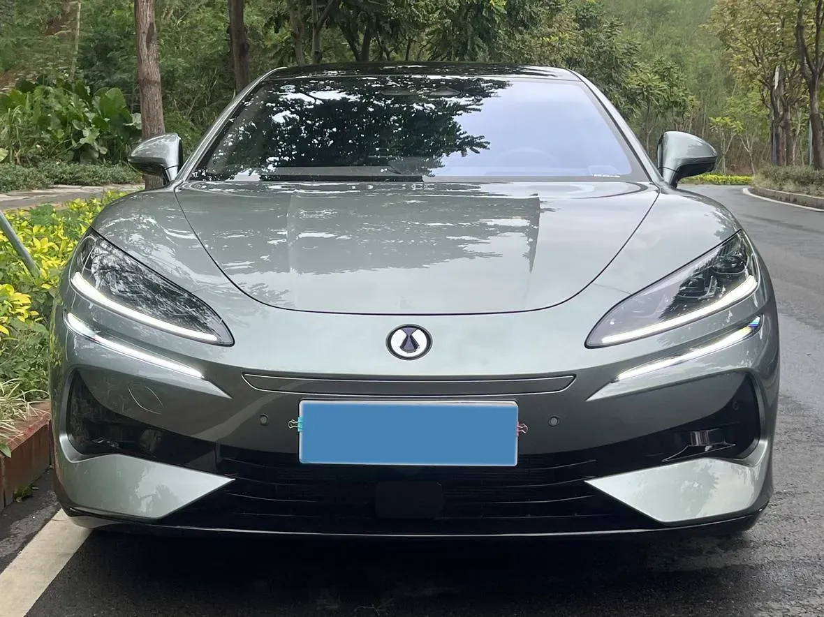 2024 Denza DenzaZ9GT 2.0T 207HP L4 E-CVT PHEV 38.5KWH,autocango,china used car exporter,china ev exporter,chinese used car exporter,chinese used ev exporter