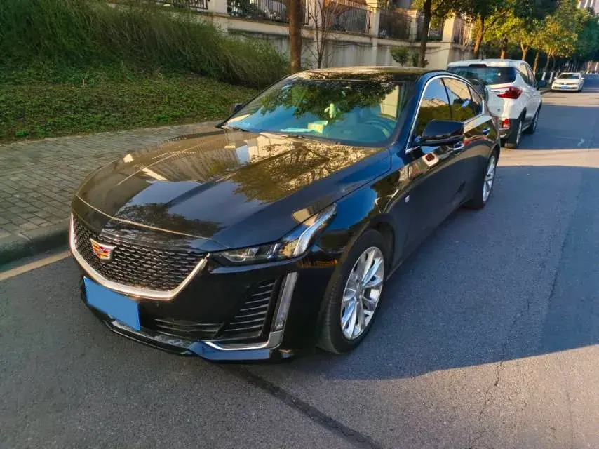 2021 Cadillac CT5 2.0T 237HP L4 10AT