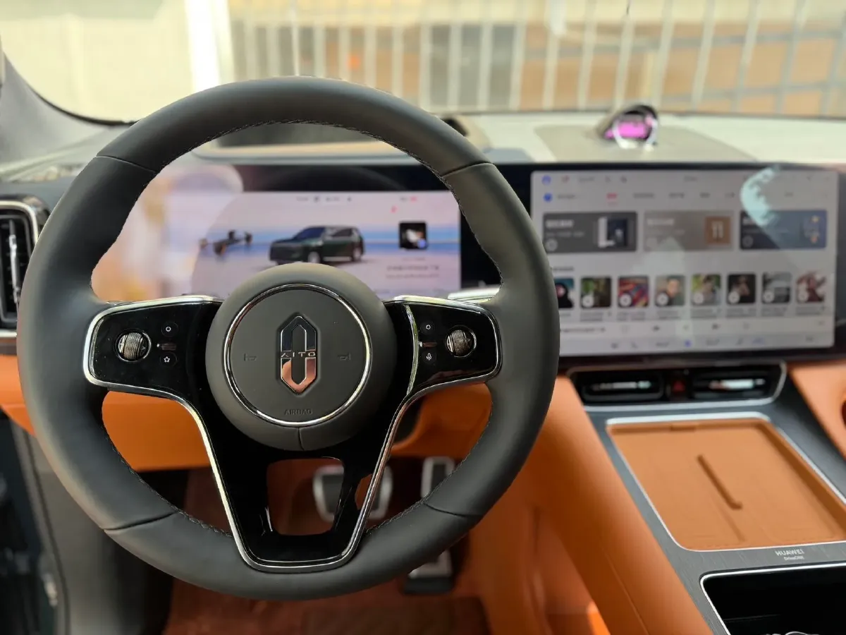 2025 AITO AITO M8 BEV,autocango,china used car exporter,china ev exporter,chinese used car exporter,chinese used ev exporter