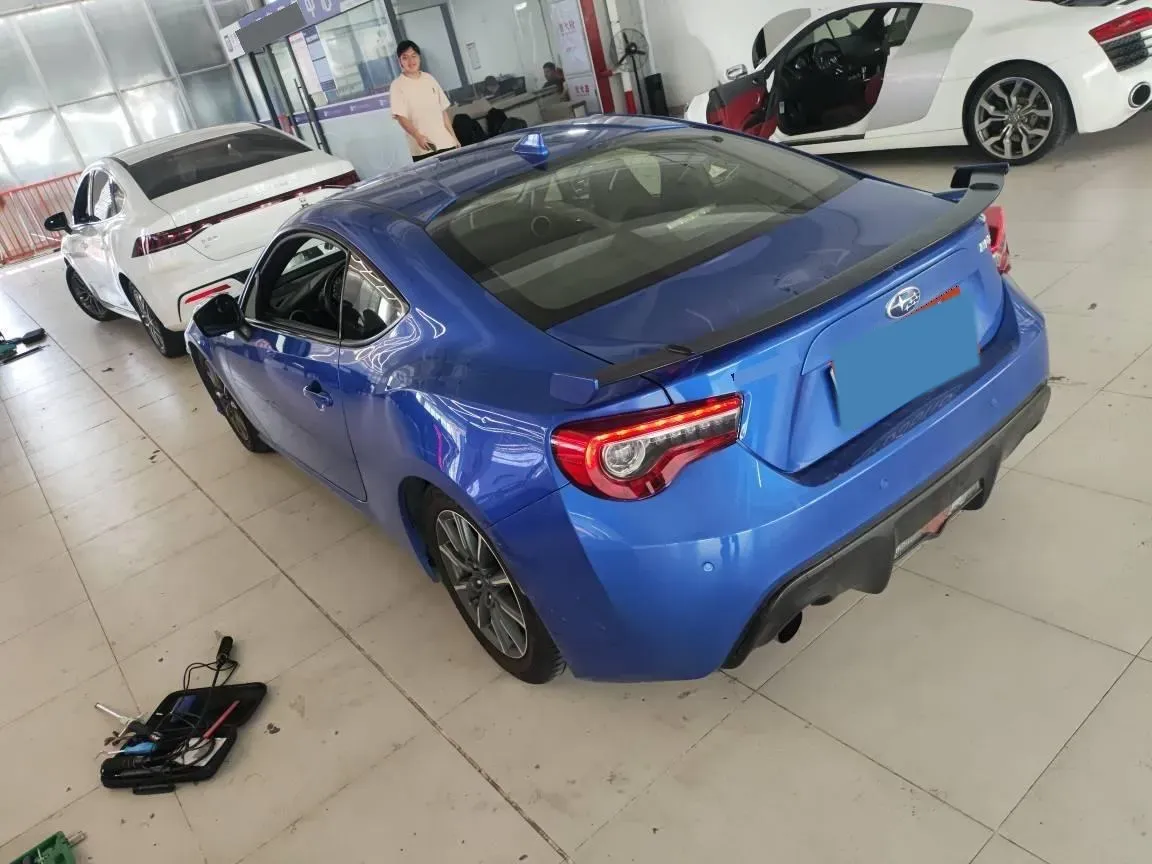 2019 Ford Focus 2.3T 280HP L4 6MT,autocango,china used car exporter,china ev exporter,chinese used car exporter,chinese used ev exporter