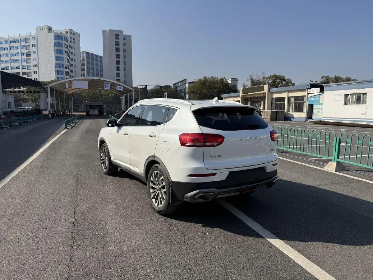 2020 Haval H6 1.5T 169HP L4 7DCT,autocango,china used car exporter,china ev exporter,chinese used car exporter,chinese used ev exporter