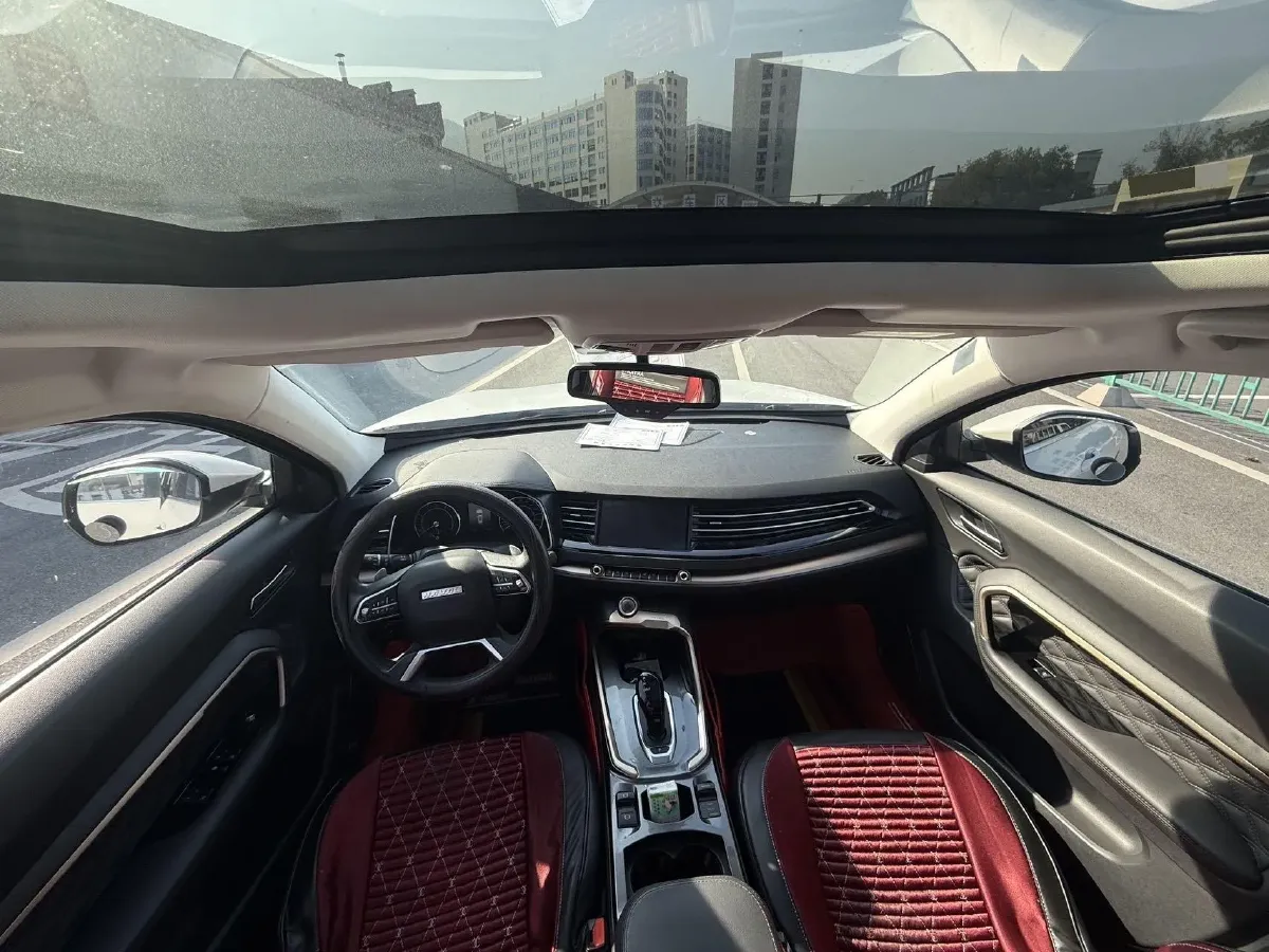 2020 Haval H6 1.5T 169HP L4 7DCT,autocango,china used car exporter,china ev exporter,chinese used car exporter,chinese used ev exporter