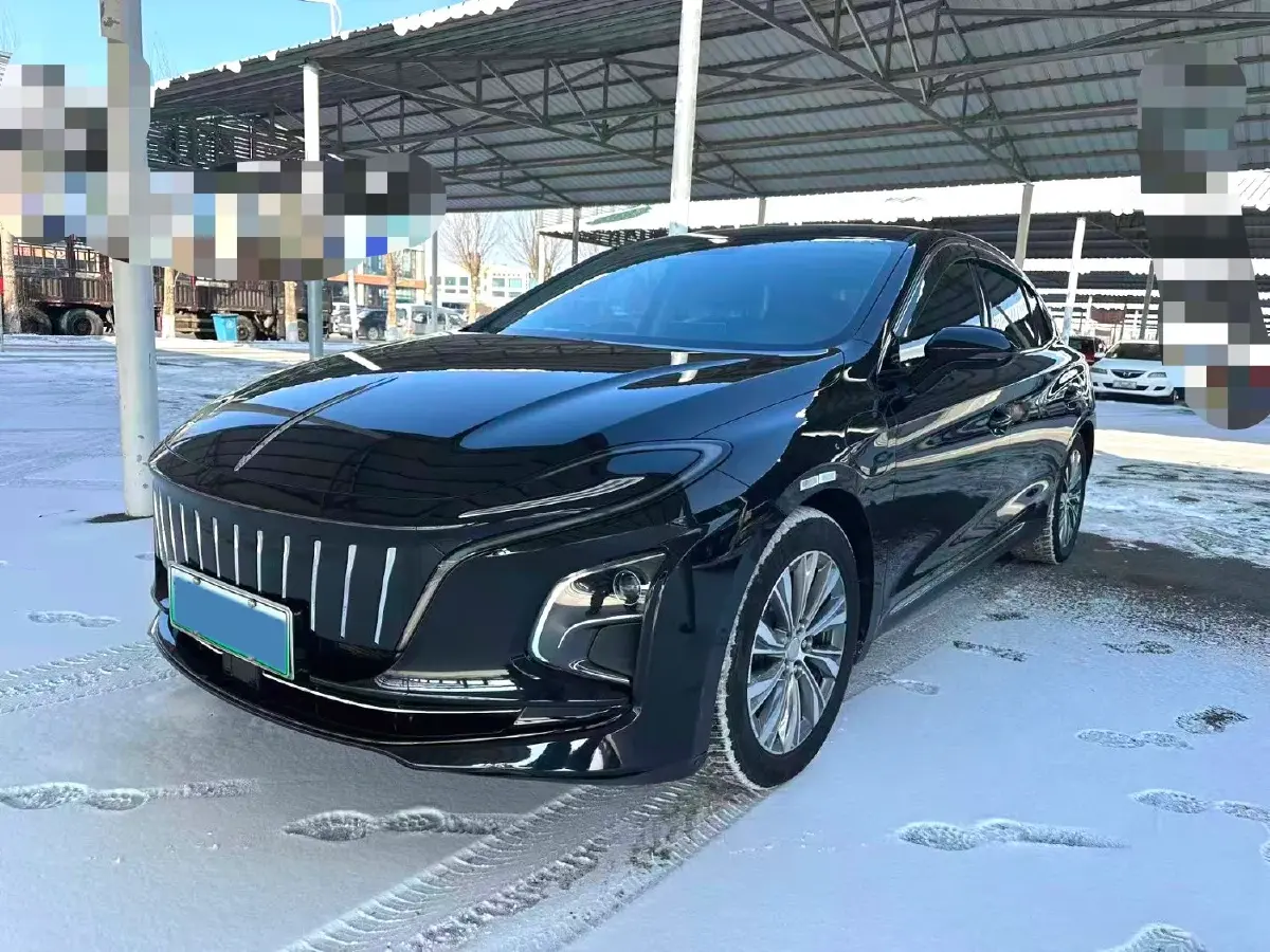 2024 HongQi E-QM5 BEV 72KWH