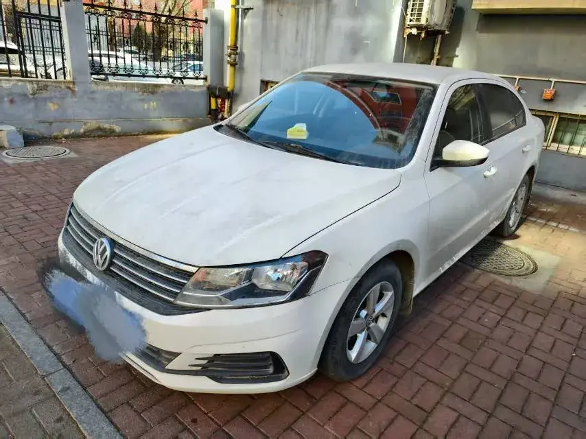 2019 Volkswagen Polo 1.5L 113HP L4 5MT