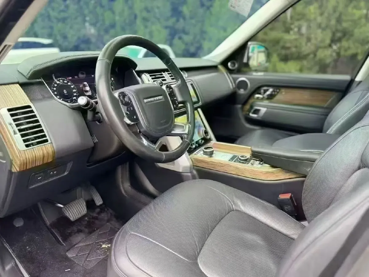 2019 BMW 7 Series 3.0T 340HP L6 8AT,autocango,china used car exporter,china ev exporter,chinese used car exporter,chinese used ev exporter