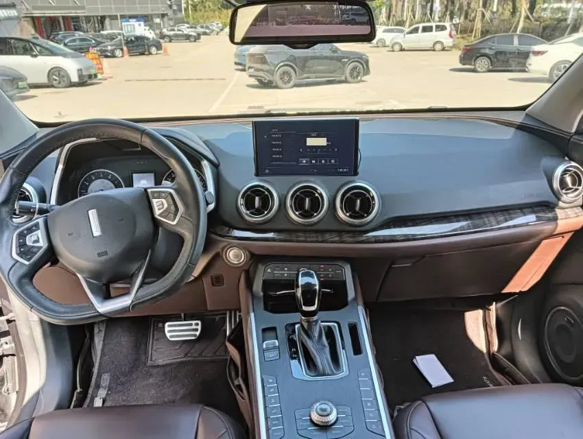 2019 WEY VV5 2.0T 224HP L4 7DCT,autocango,china used car exporter,china ev exporter,chinese used car exporter,chinese used ev exporter