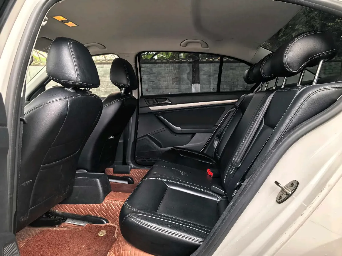 2019 ChangAn Eado XT 1.6L 128HP L4 6AT,autocango,china used car exporter,china ev exporter,chinese used car exporter,chinese used ev exporter