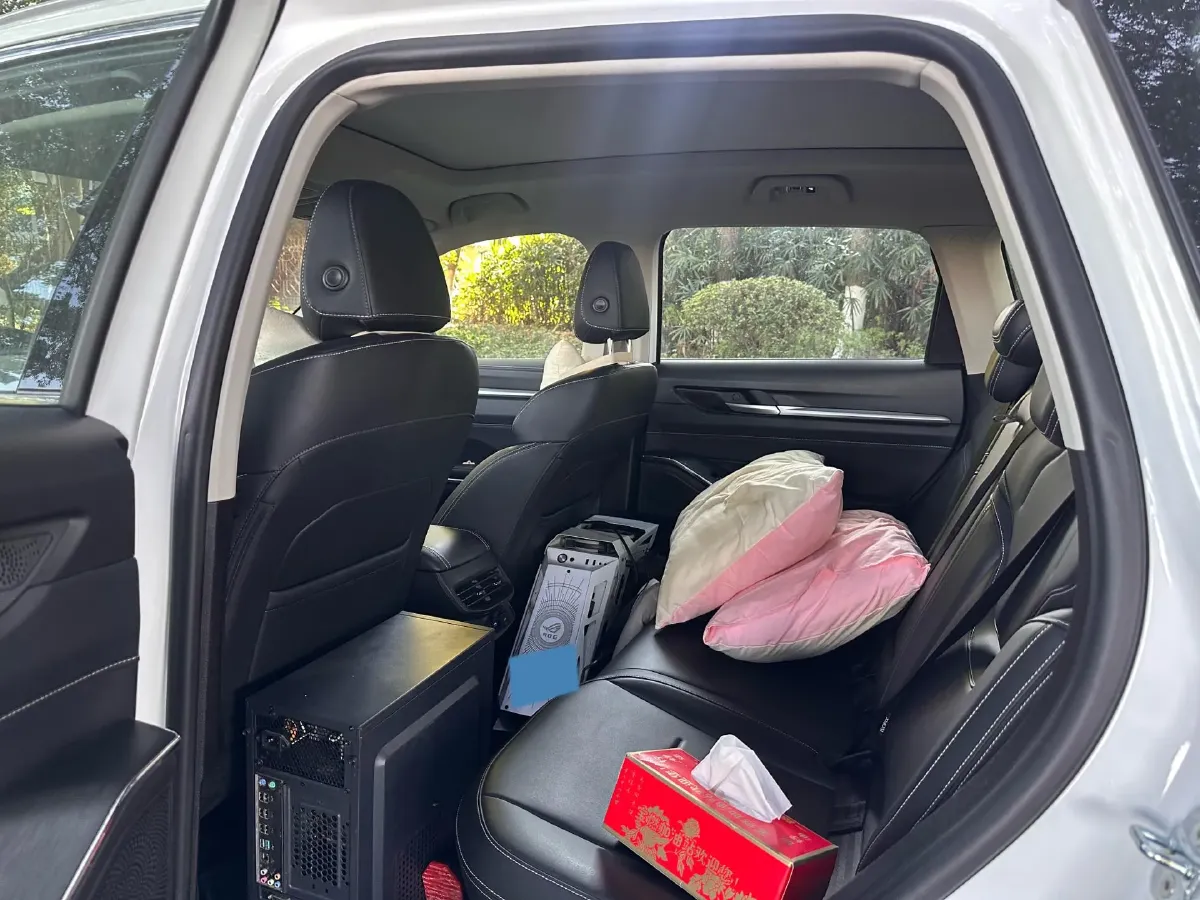 2023 Haval H6 1.5T 154HP L4 2DHT PHEV 19.94KWH,autocango,china used car exporter,china ev exporter,chinese used car exporter,chinese used ev exporter