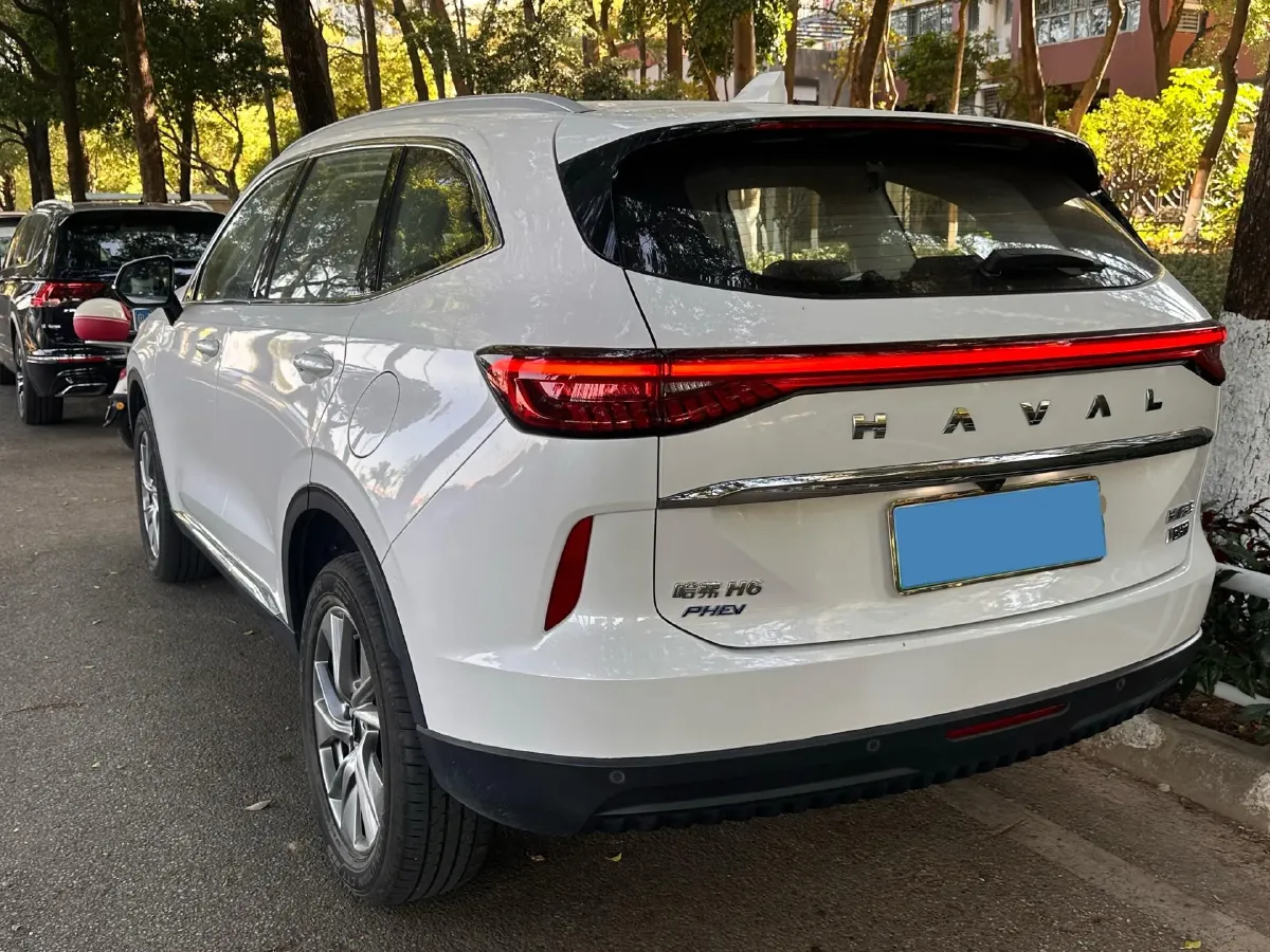 2023 Haval H6 1.5T 154HP L4 2DHT PHEV 19.94KWH,autocango,china used car exporter,china ev exporter,chinese used car exporter,chinese used ev exporter