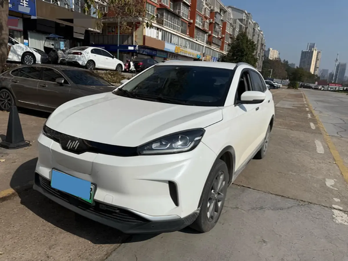 2018 MAXUS XinTu V80 2.5T 136HP L4 6AMT