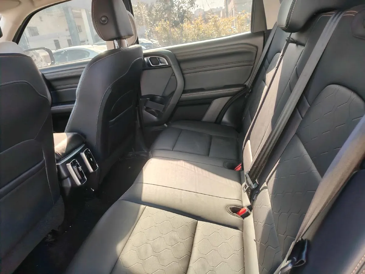 2024 Haval Dargo 1.5T 184HP L4 7DCT,autocango,china used car exporter,china ev exporter,chinese used car exporter,chinese used ev exporter