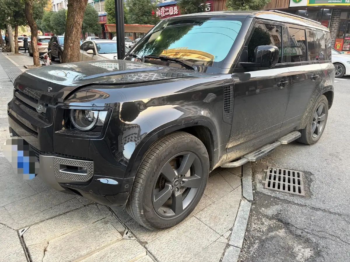 2024 Land Rover Defender 3.0T 400HP L6 8AT