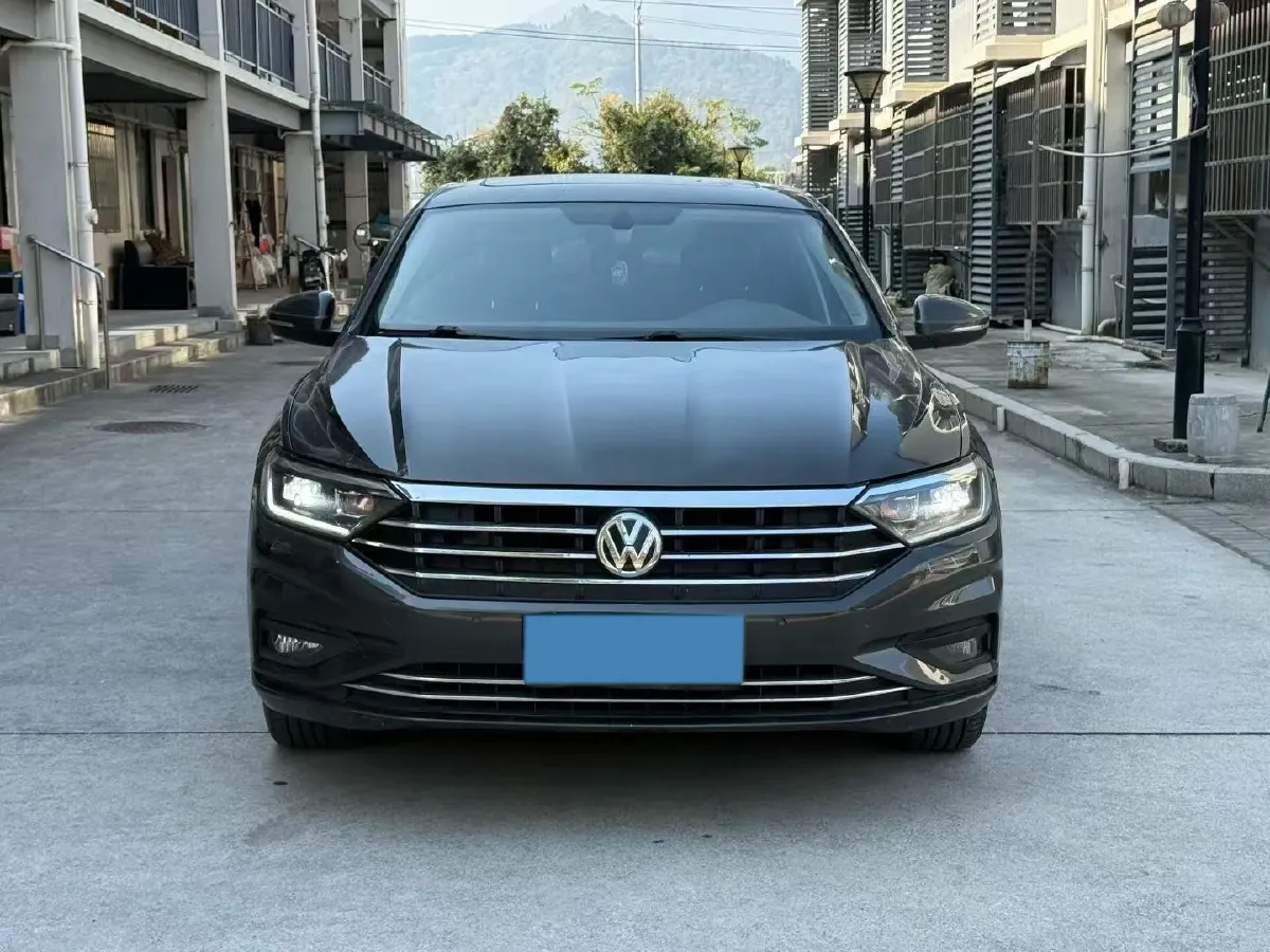 2019 Luxgen Grand 7 MPV 2.0T 188HP L4 6AT,autocango,china used car exporter,china ev exporter,chinese used car exporter,chinese used ev exporter