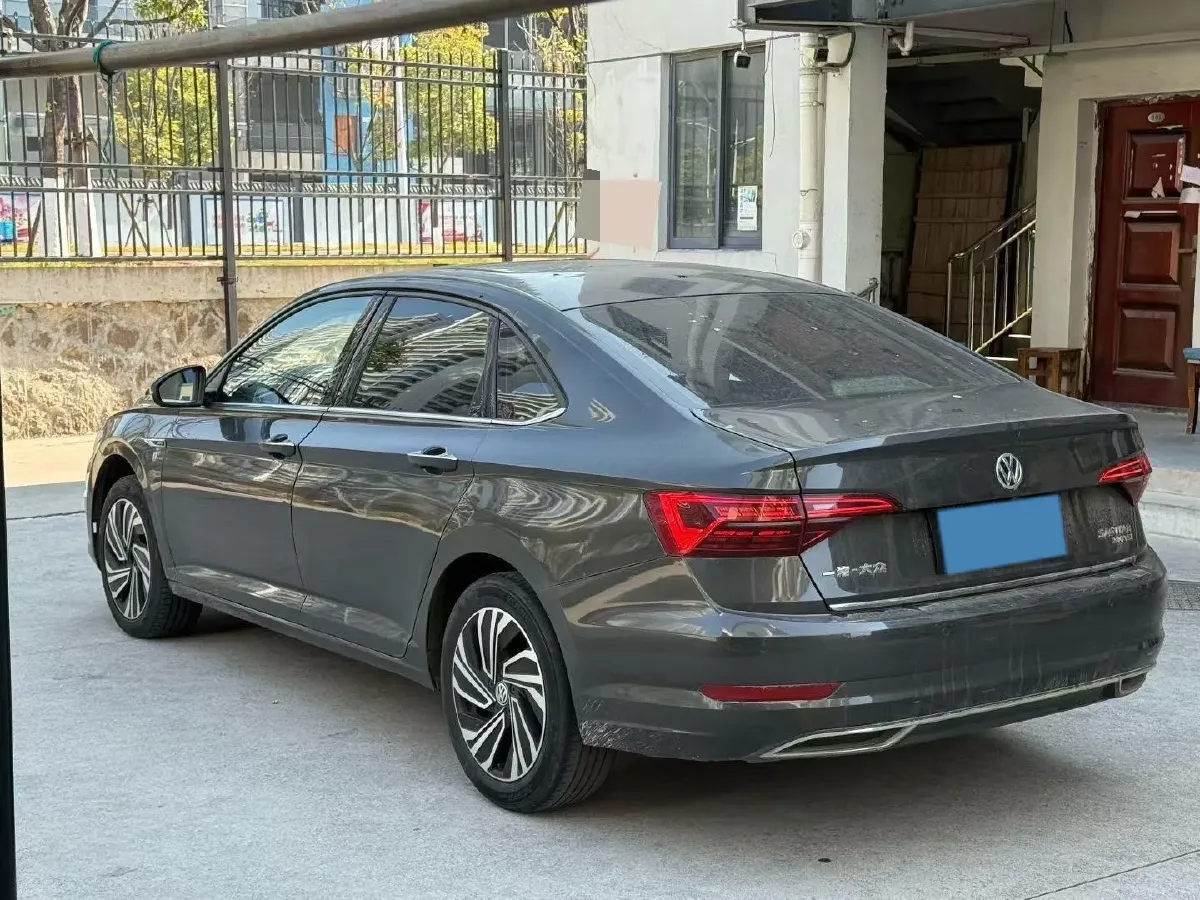 2019 Luxgen Grand 7 MPV 2.0T 188HP L4 6AT,autocango,china used car exporter,china ev exporter,chinese used car exporter,chinese used ev exporter
