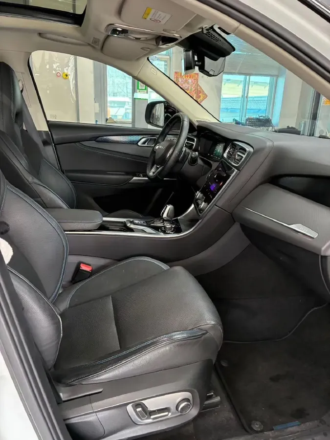 2019 LYNK&CO 01 EM-P 1.5T 180HP L3 7DCT PHEV 9.4KWH,autocango,china used car exporter,china ev exporter,chinese used car exporter,chinese used ev exporter