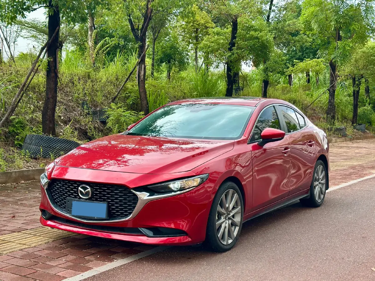 2022 Mazda 3 Axela 2.0L 158HP L4 6AT