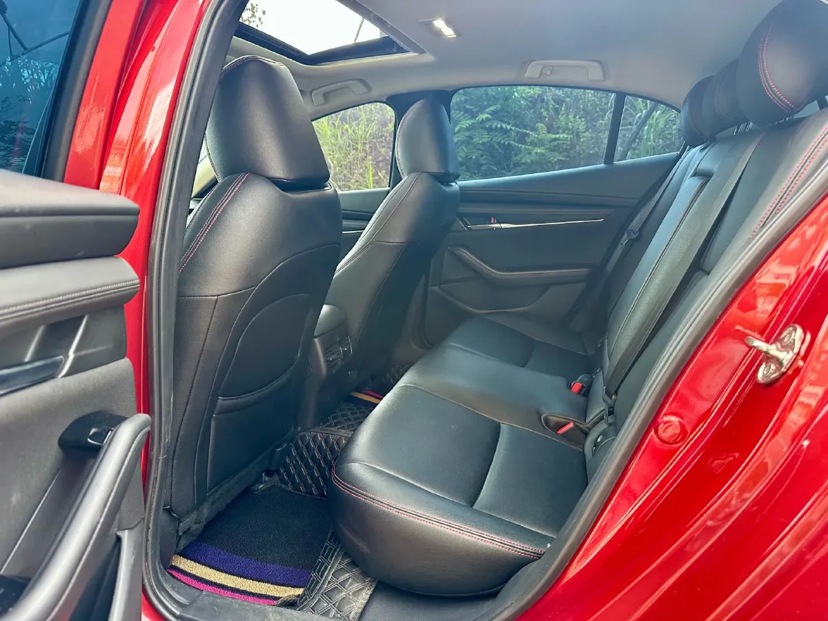 2022 Mazda 3 Axela 2.0L 158HP L4 6AT,autocango,china used car exporter,china ev exporter,chinese used car exporter,chinese used ev exporter