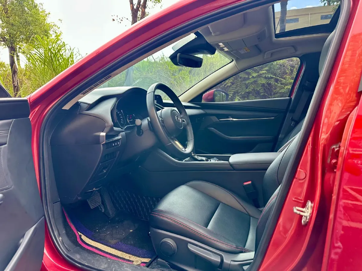 2022 Mazda 3 Axela 2.0L 158HP L4 6AT,autocango,china used car exporter,china ev exporter,chinese used car exporter,chinese used ev exporter