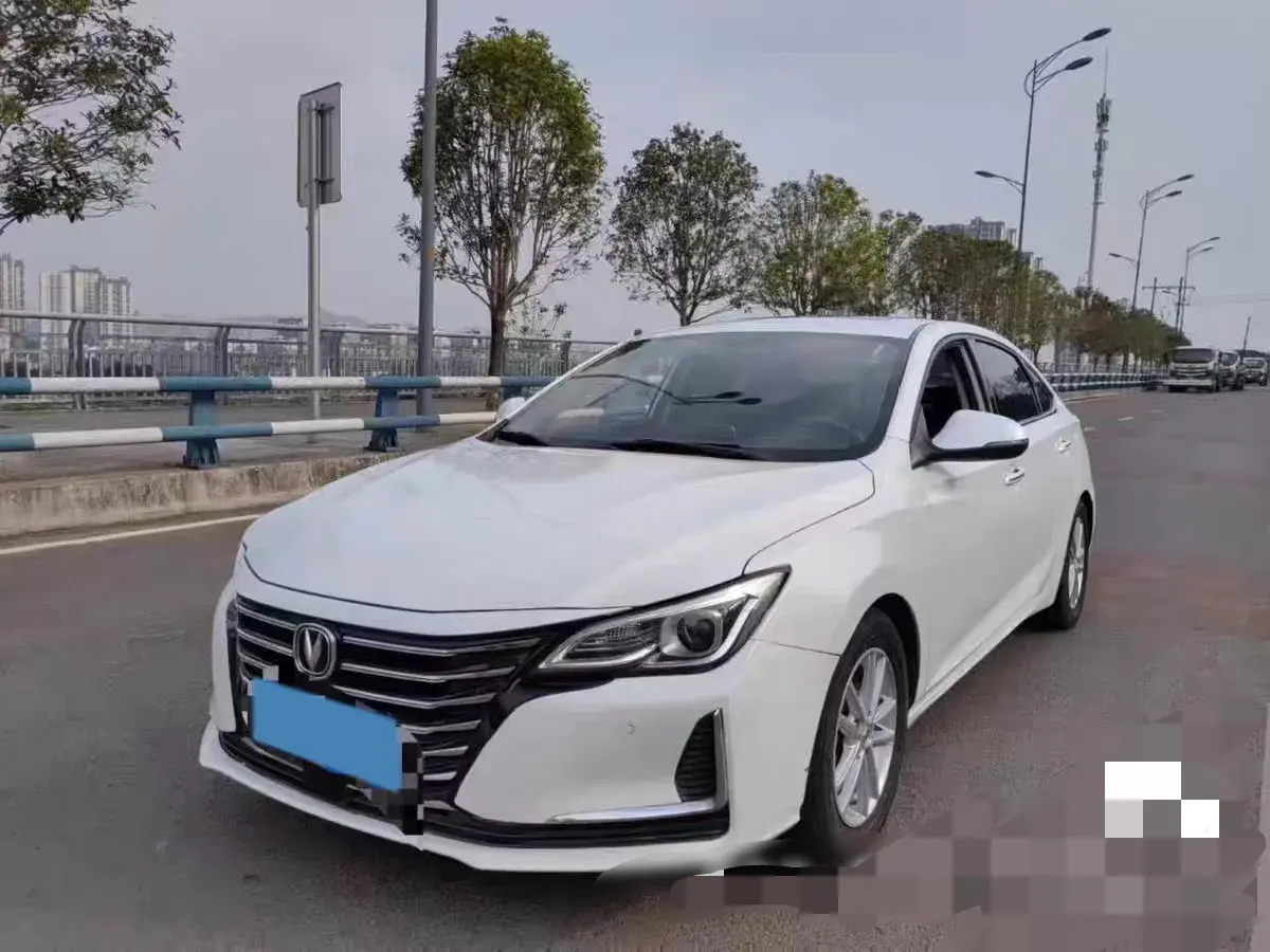 2020 ChangAn Raeton CC 1.5T 156HP L4 6AT